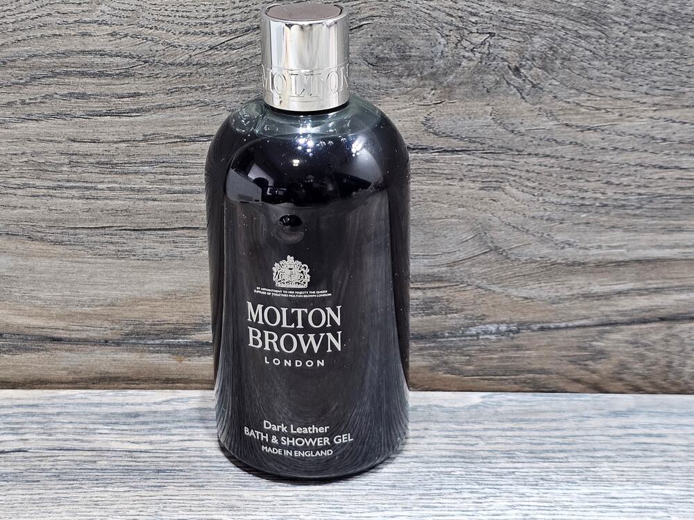 Molton Brown Dark Leather Bath & Shower Gel  300ml/10oz